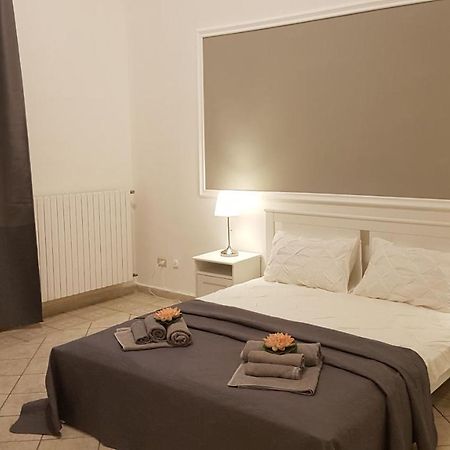 Residenza Trevisani Lägenhet Bari Exteriör bild