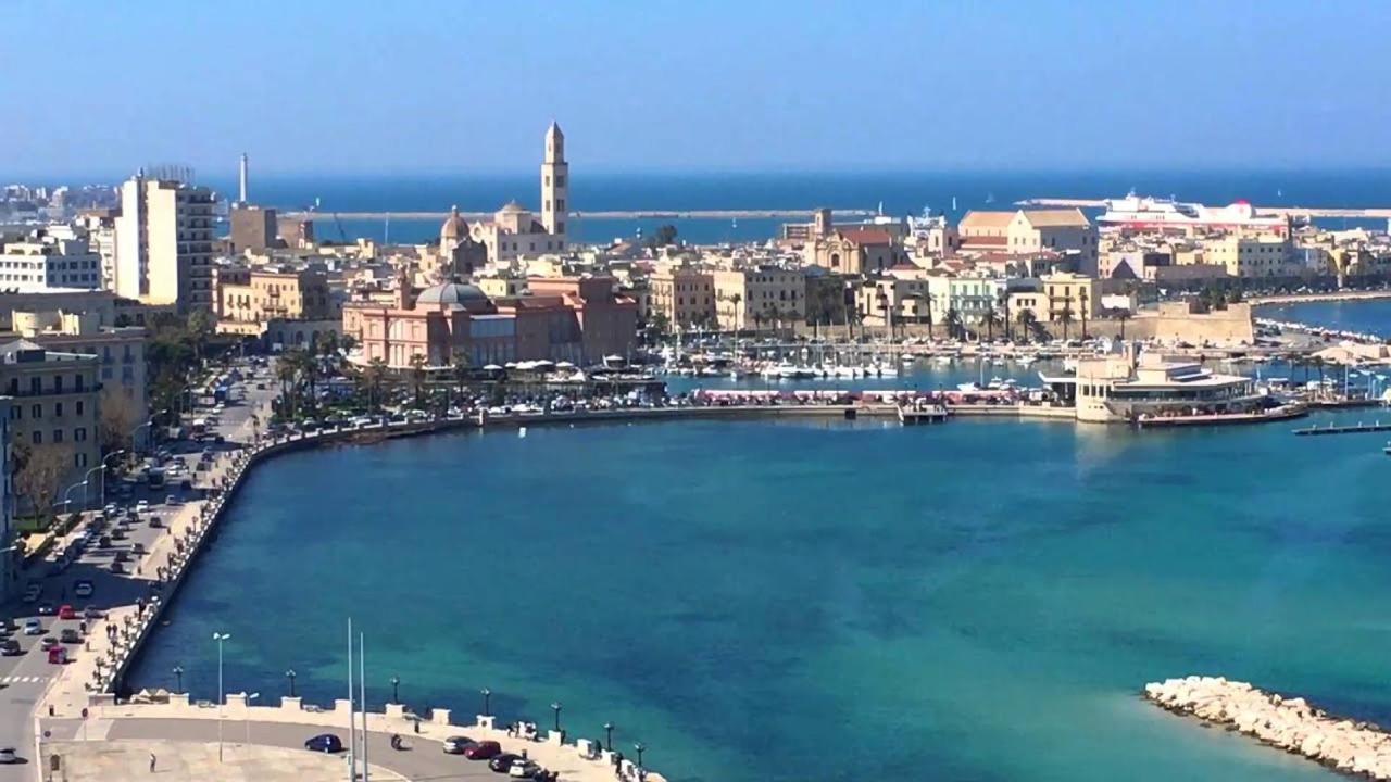 Residenza Trevisani Lägenhet Bari Exteriör bild